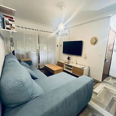 Lovely Rooms En Piso Compartido Σεβίλλη Εξωτερικό φωτογραφία